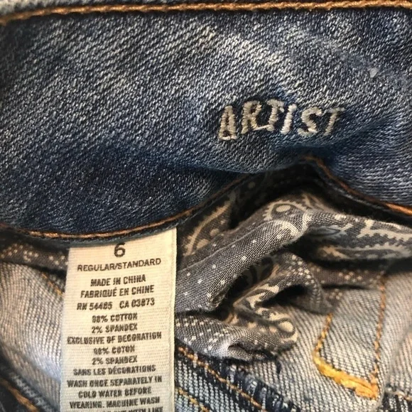 𝅺AMERICAN Eagle Artist Jeans Distressed Medium Wash - Picture 5 of 6